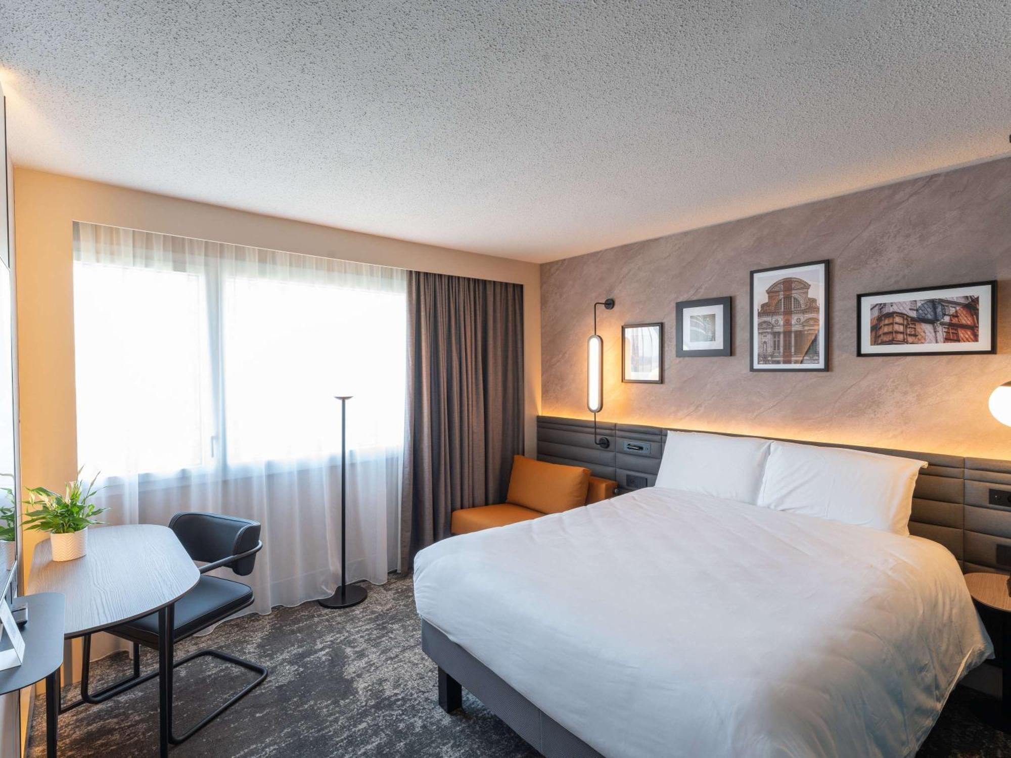 Novotel Angers Lac De Maine Eksteriør bilde