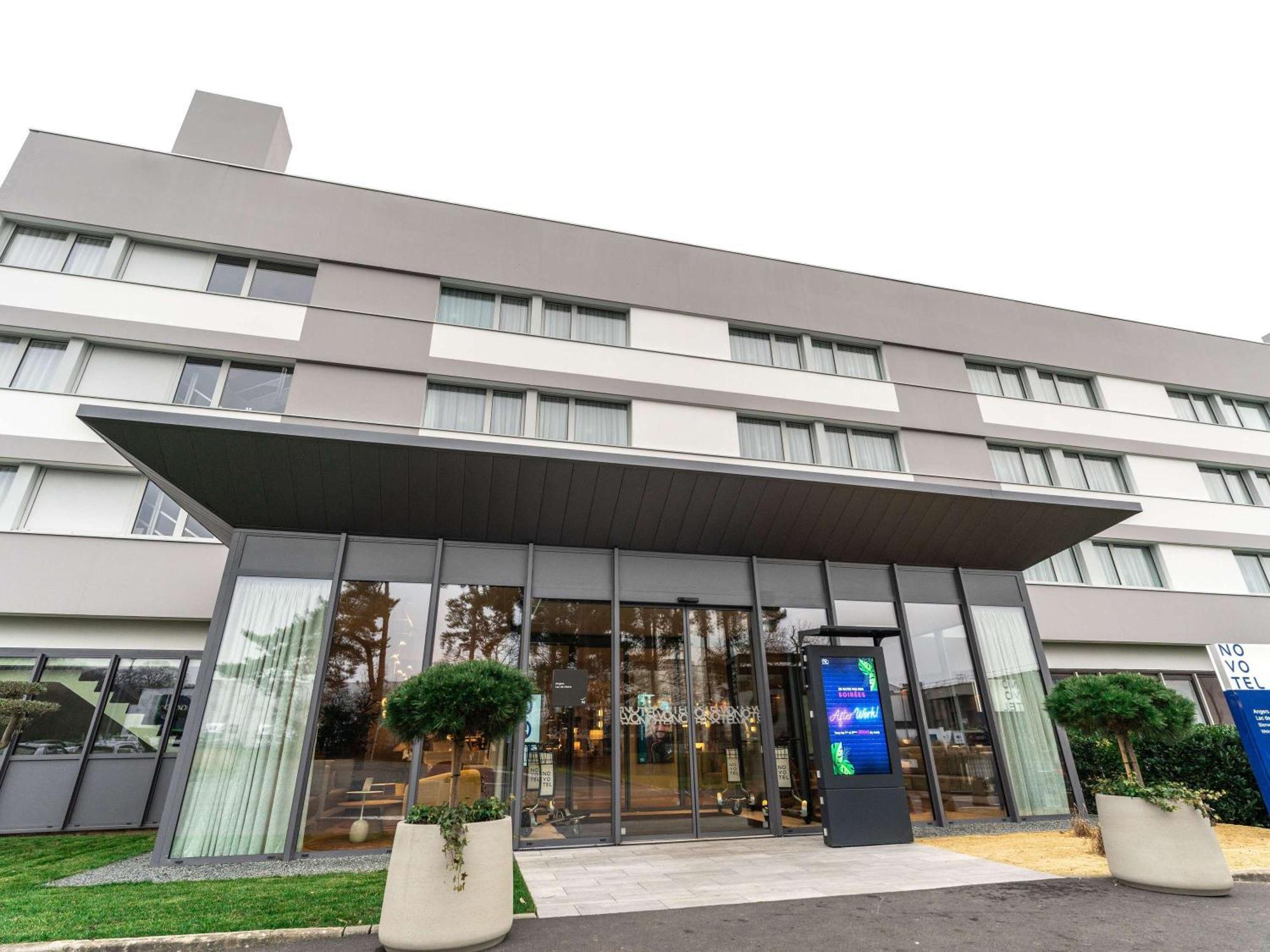 Novotel Angers Lac De Maine Eksteriør bilde
