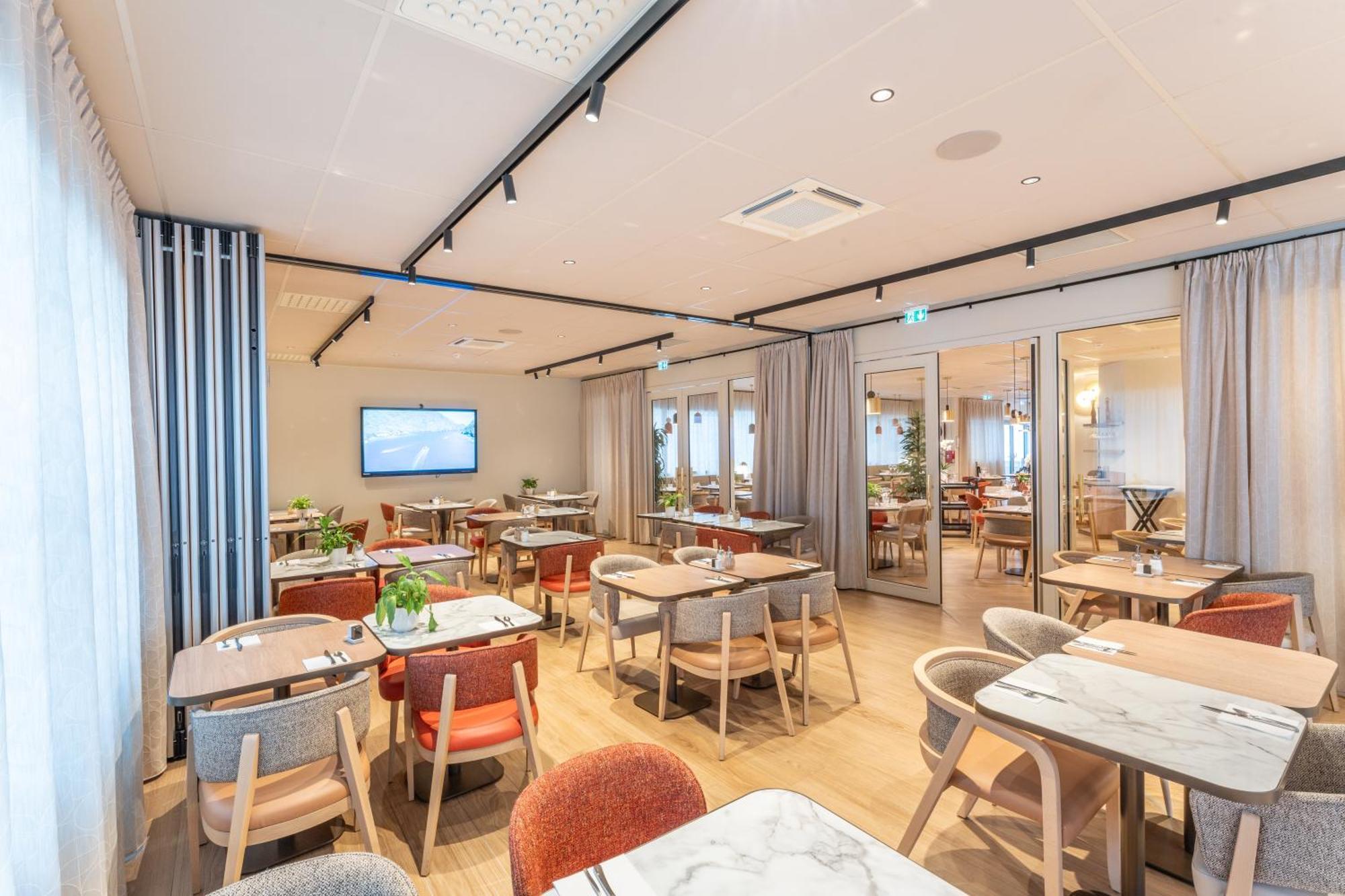 Novotel Angers Lac De Maine Eksteriør bilde
