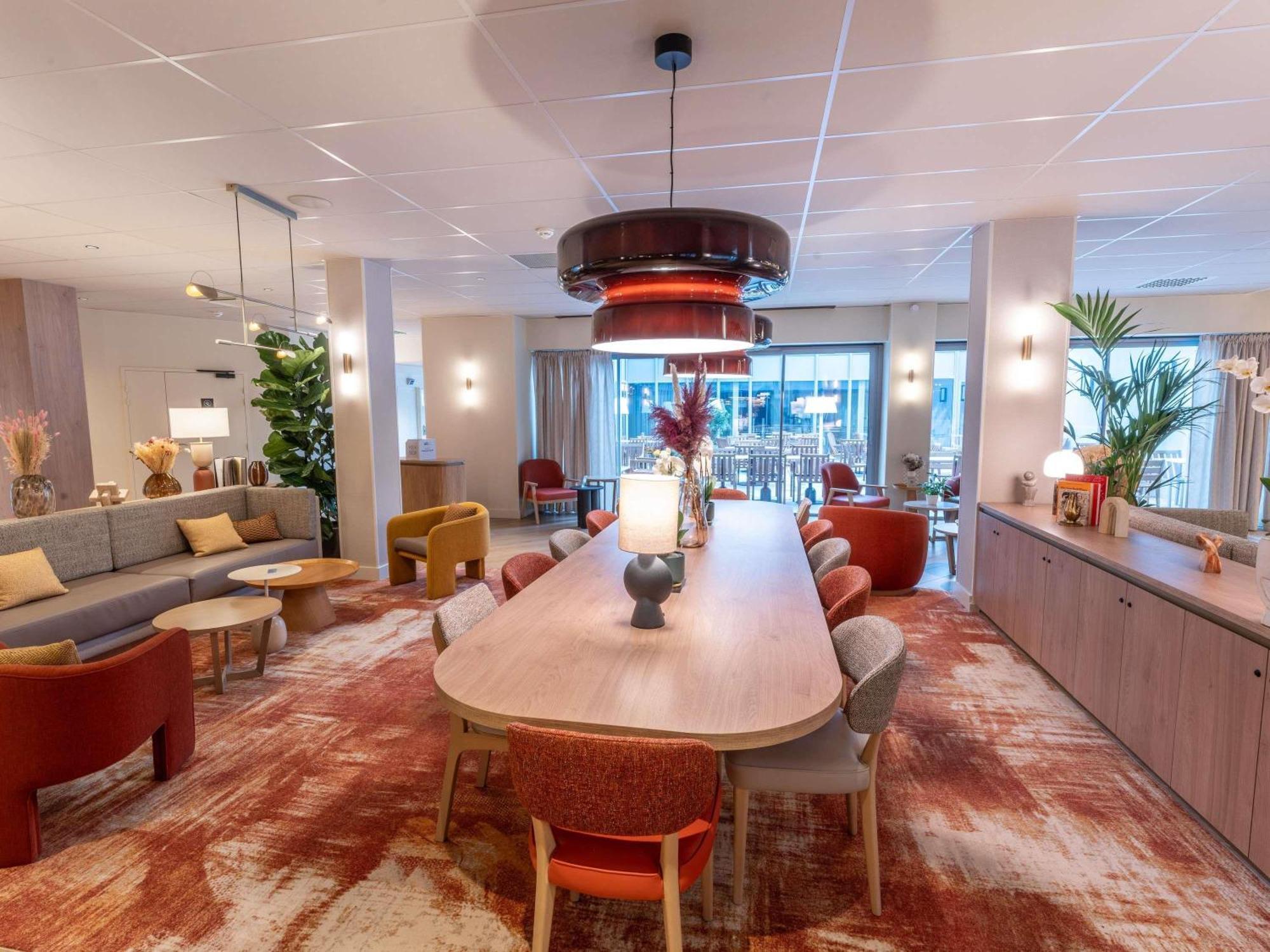 Novotel Angers Lac De Maine Eksteriør bilde